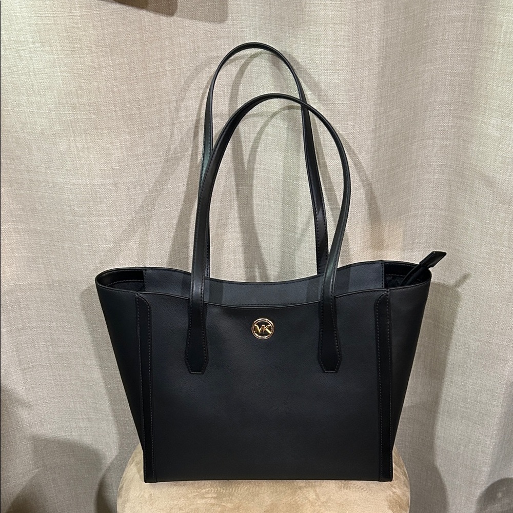 Michael Kors Leida Large Zipper Tote Bag